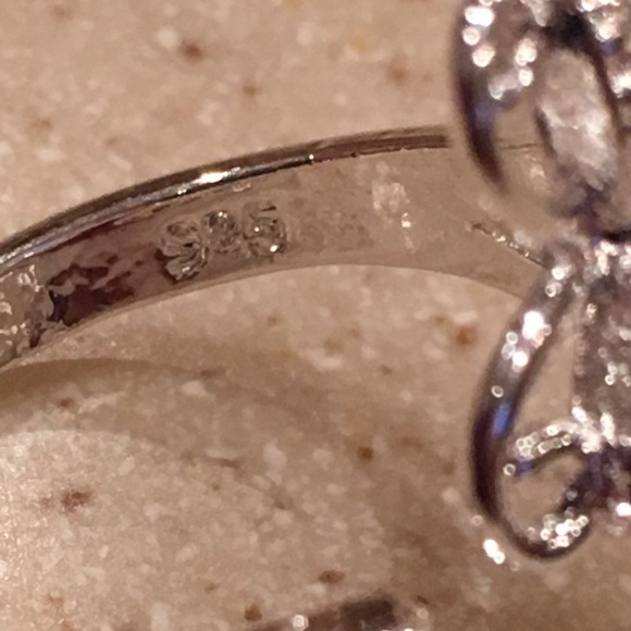 💜 925 Silver Triple Butterfly Ring - Picture 7 of 7